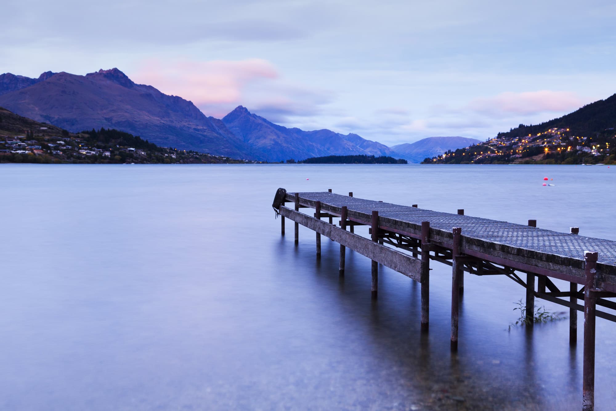Queenstown & Fiordlands holidays