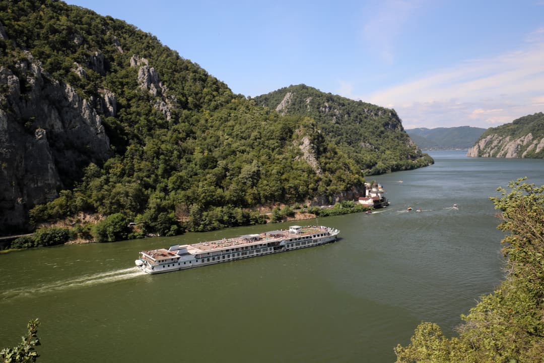 4 Night Luxury River Cruise - Danube Treasures